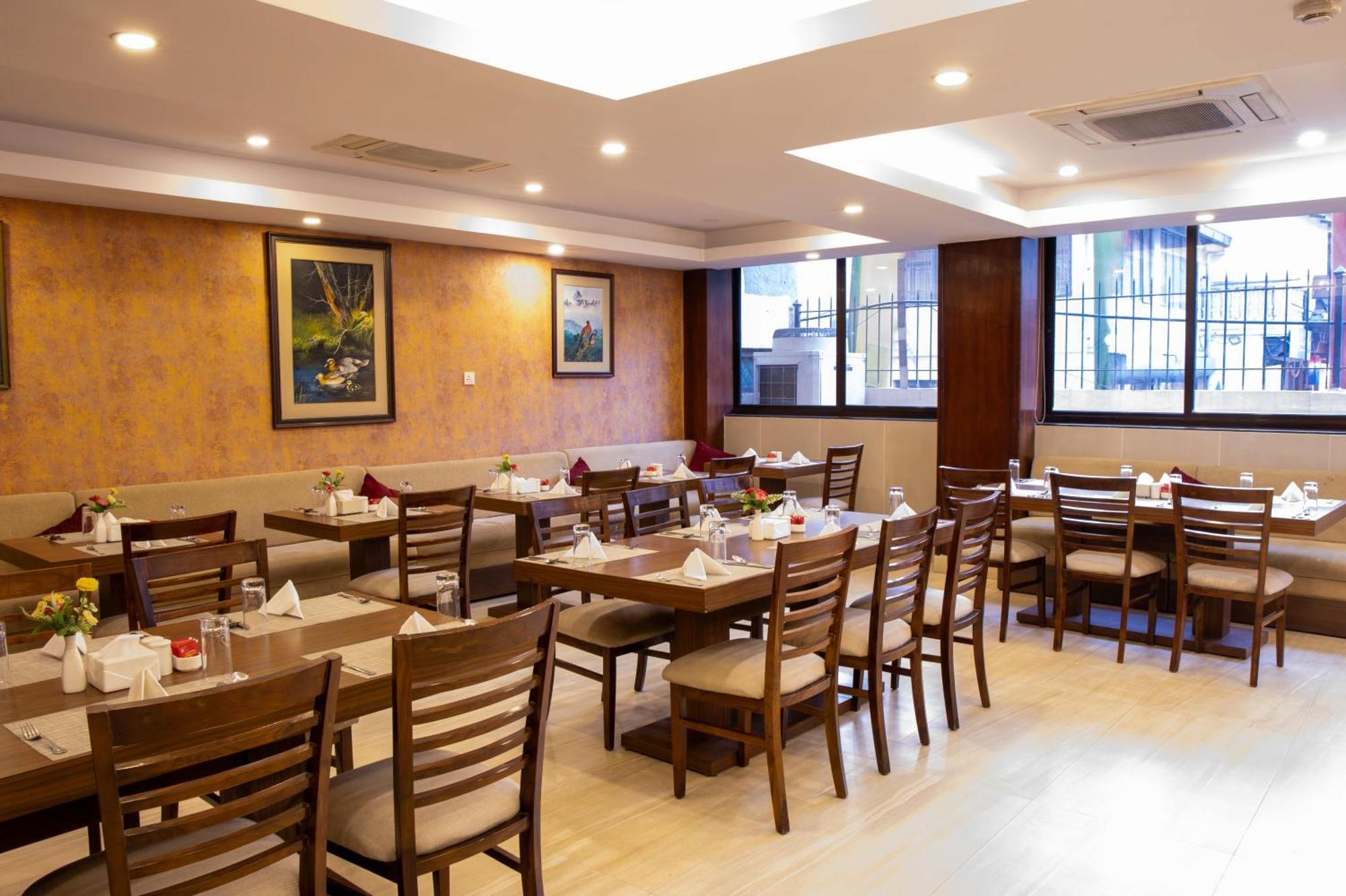 M Hotel Thamel-Kathmandu Esterno foto